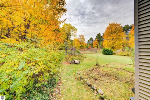 Tiny photo for 9144 E Hoxie Road, Cedar, MI 49621 (MLS # 1939848)