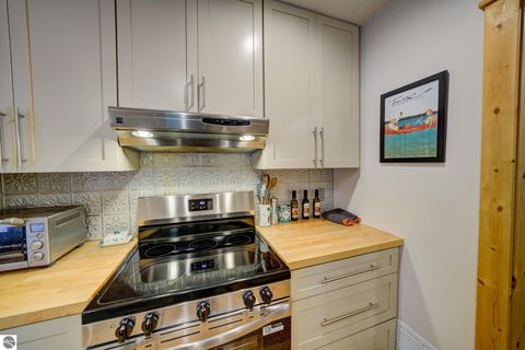 Tiny photo for 9144 E Hoxie Road, Cedar, MI 49621 (MLS # 1939848)