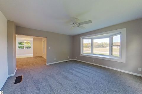 Tiny photo for 6507 W Pickard Road, Mt Pleasant, MI 48858 (MLS # 1939677)