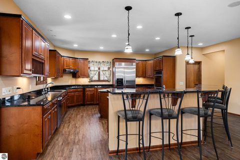 Tiny photo for 15445 Holly Drive, Thompsonville, MI 49683 (MLS # 1940886)