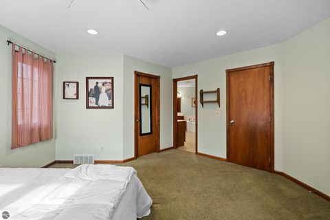 Tiny photo for 15445 Holly Drive, Thompsonville, MI 49683 (MLS # 1940886)