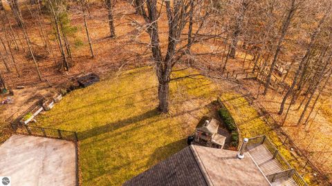 Tiny photo for 15445 Holly Drive, Thompsonville, MI 49683 (MLS # 1940886)