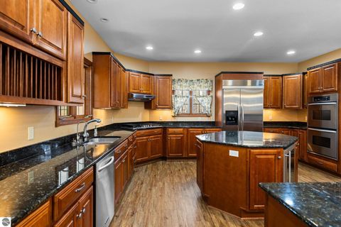 Tiny photo for 15445 Holly Drive, Thompsonville, MI 49683 (MLS # 1940886)