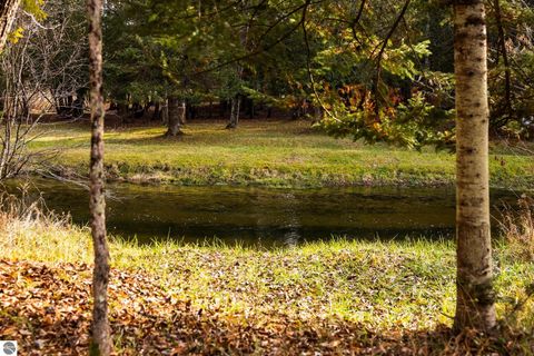 Tiny photo for 15445 Holly Drive, Thompsonville, MI 49683 (MLS # 1940886)