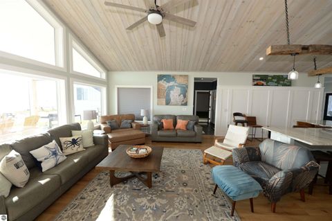 Tiny photo for 629 W Lake Street, Tawas City, MI 48763 (MLS # 1939842)