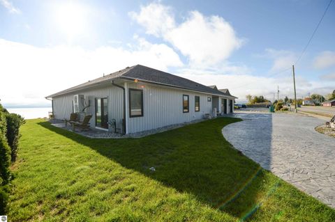 Tiny photo for 629 W Lake Street, Tawas City, MI 48763 (MLS # 1939842)