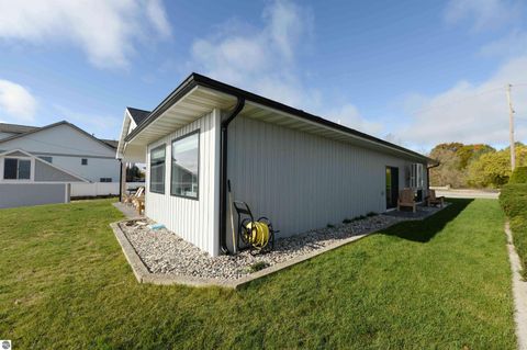 Tiny photo for 629 W Lake Street, Tawas City, MI 48763 (MLS # 1939842)