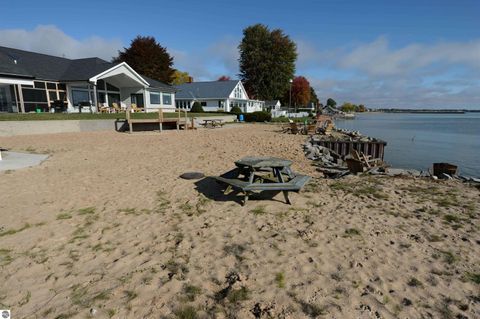 Tiny photo for 629 W Lake Street, Tawas City, MI 48763 (MLS # 1939842)