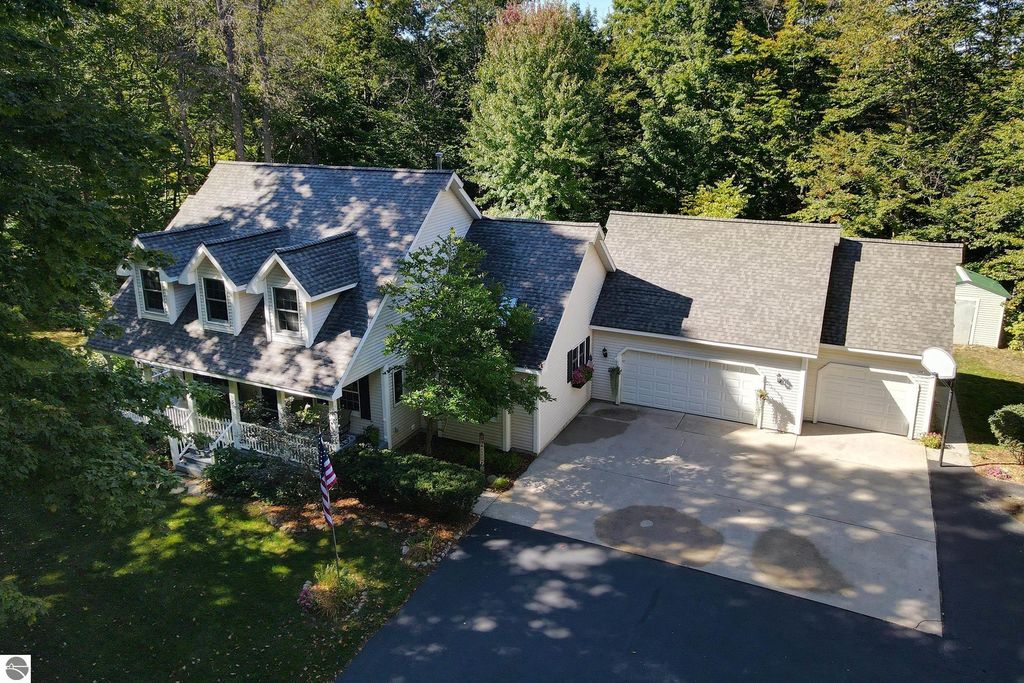 Photo of 12900 S Woodhaven Lane, Traverse City, MI 49684 (MLS # 1939441)
