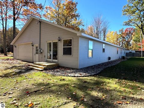 Tiny photo for 2385 W Houghton Lake Drive, Houghton Lake, MI 48629 (MLS # 1940265)