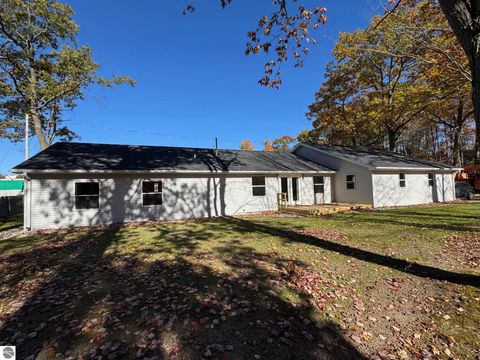 Tiny photo for 2385 W Houghton Lake Drive, Houghton Lake, MI 48629 (MLS # 1940265)