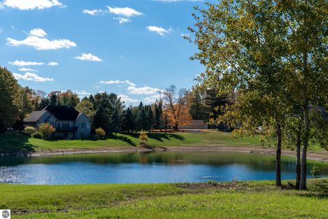 Tiny photo for 3332 S Lincoln Road, Mt Pleasant, MI 48858 (MLS # 1939809)