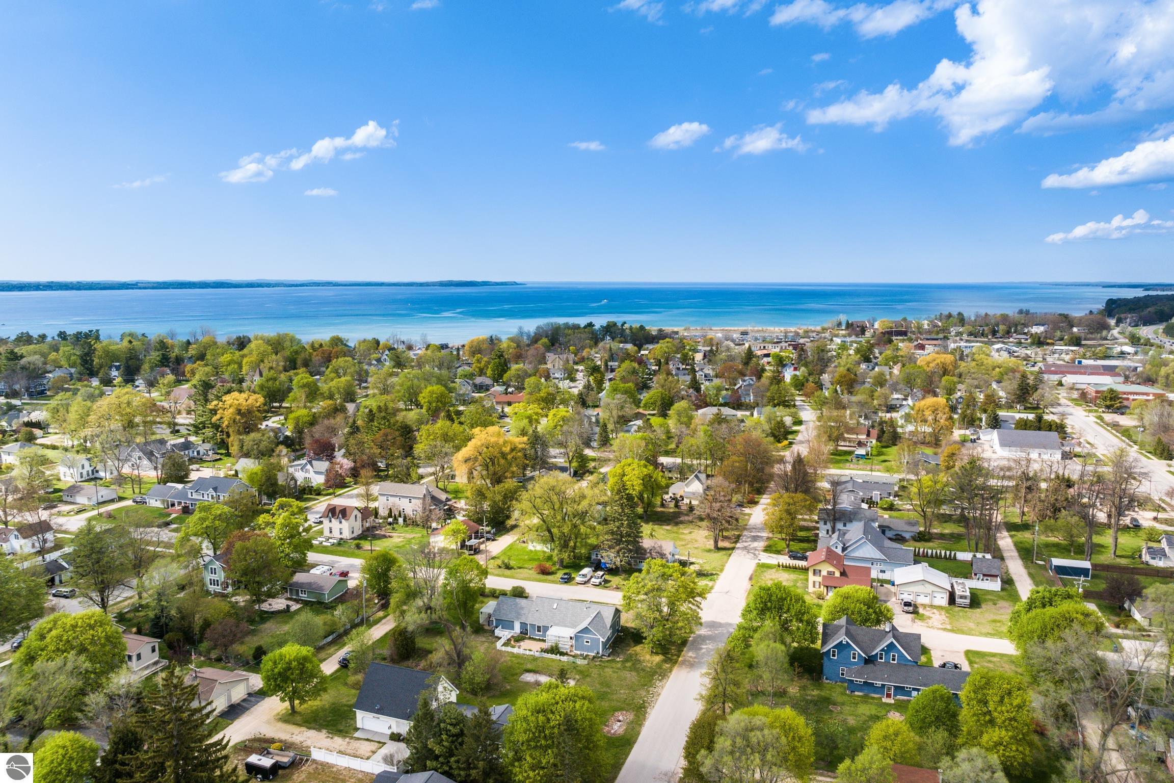 Elk Rapids, Michigan 49629, United States, 3 Bedrooms Bedrooms, ,2 BathroomsBathrooms,Residential,Active,133110