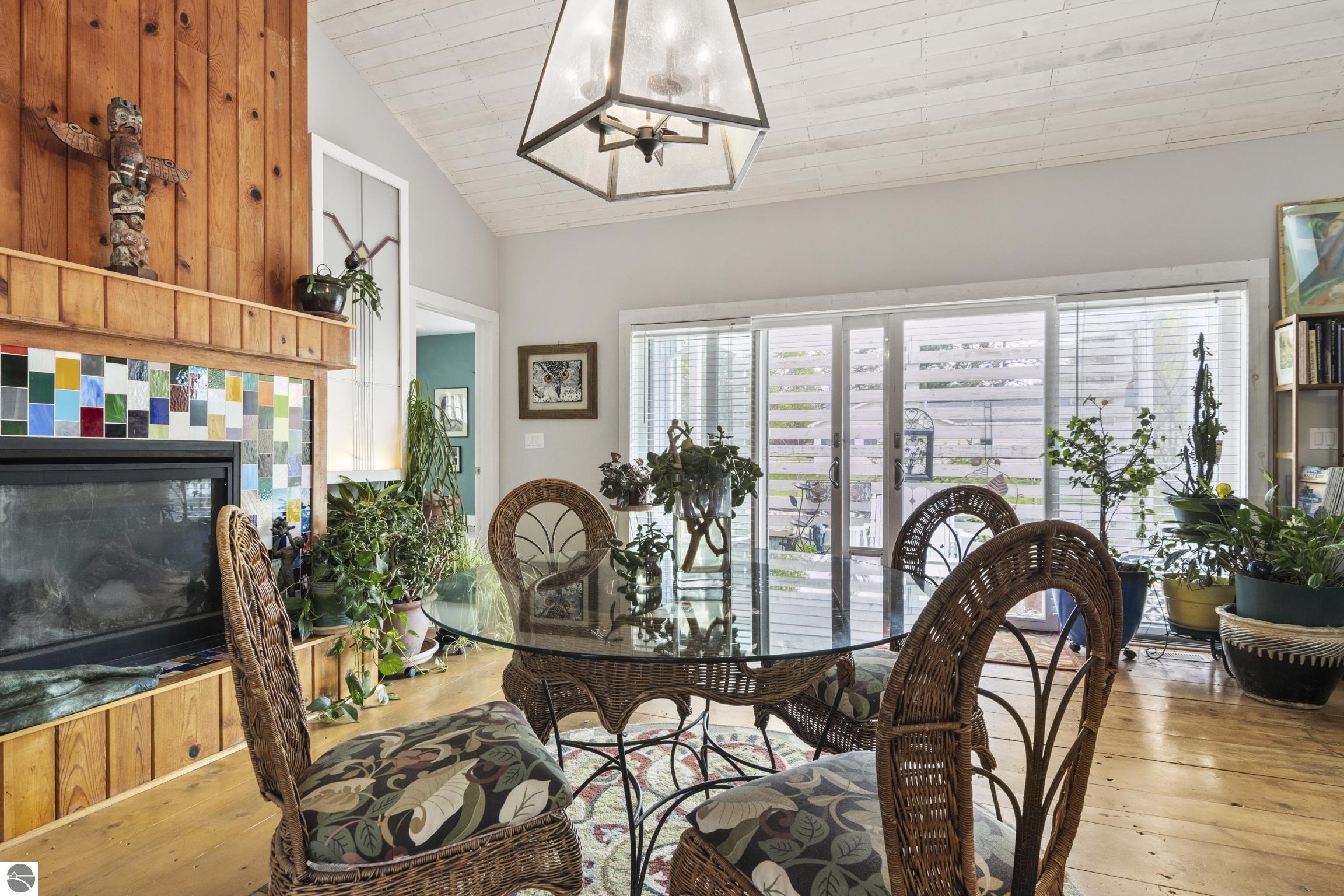 Elk Rapids, Michigan 49629, United States, 3 Bedrooms Bedrooms, ,2 BathroomsBathrooms,Residential,Active,133110