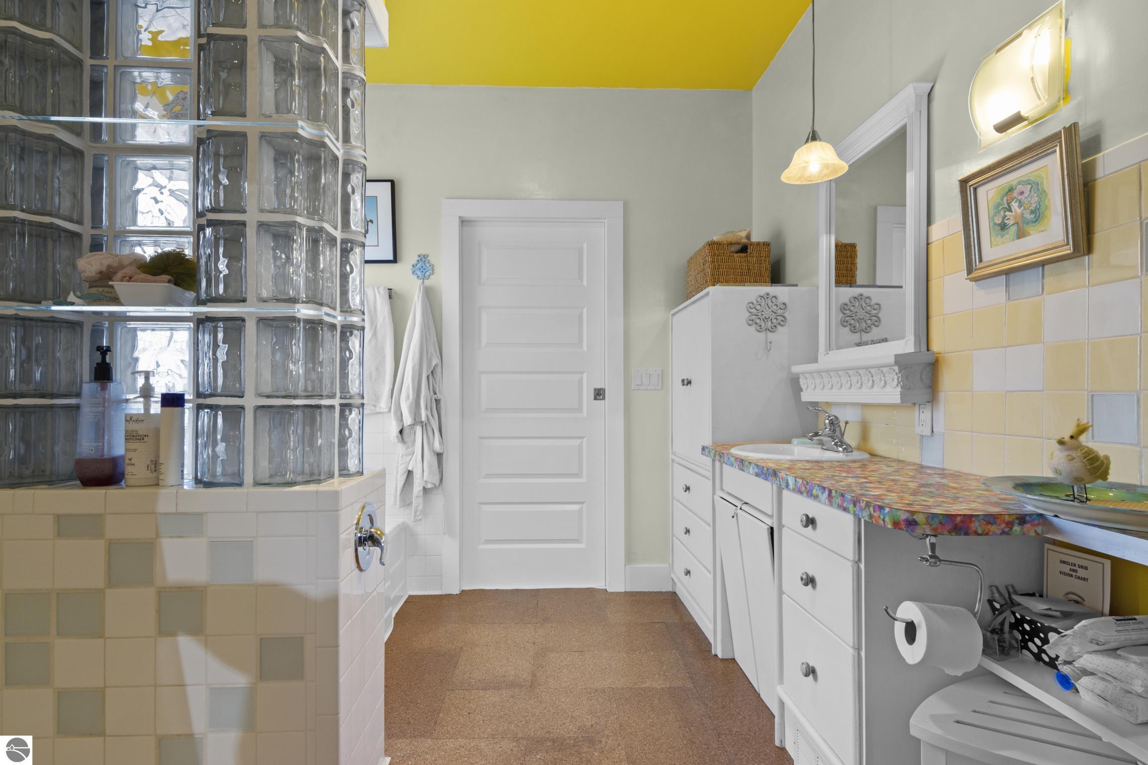 Elk Rapids, Michigan 49629, United States, 3 Bedrooms Bedrooms, ,2 BathroomsBathrooms,Residential,Active,133110