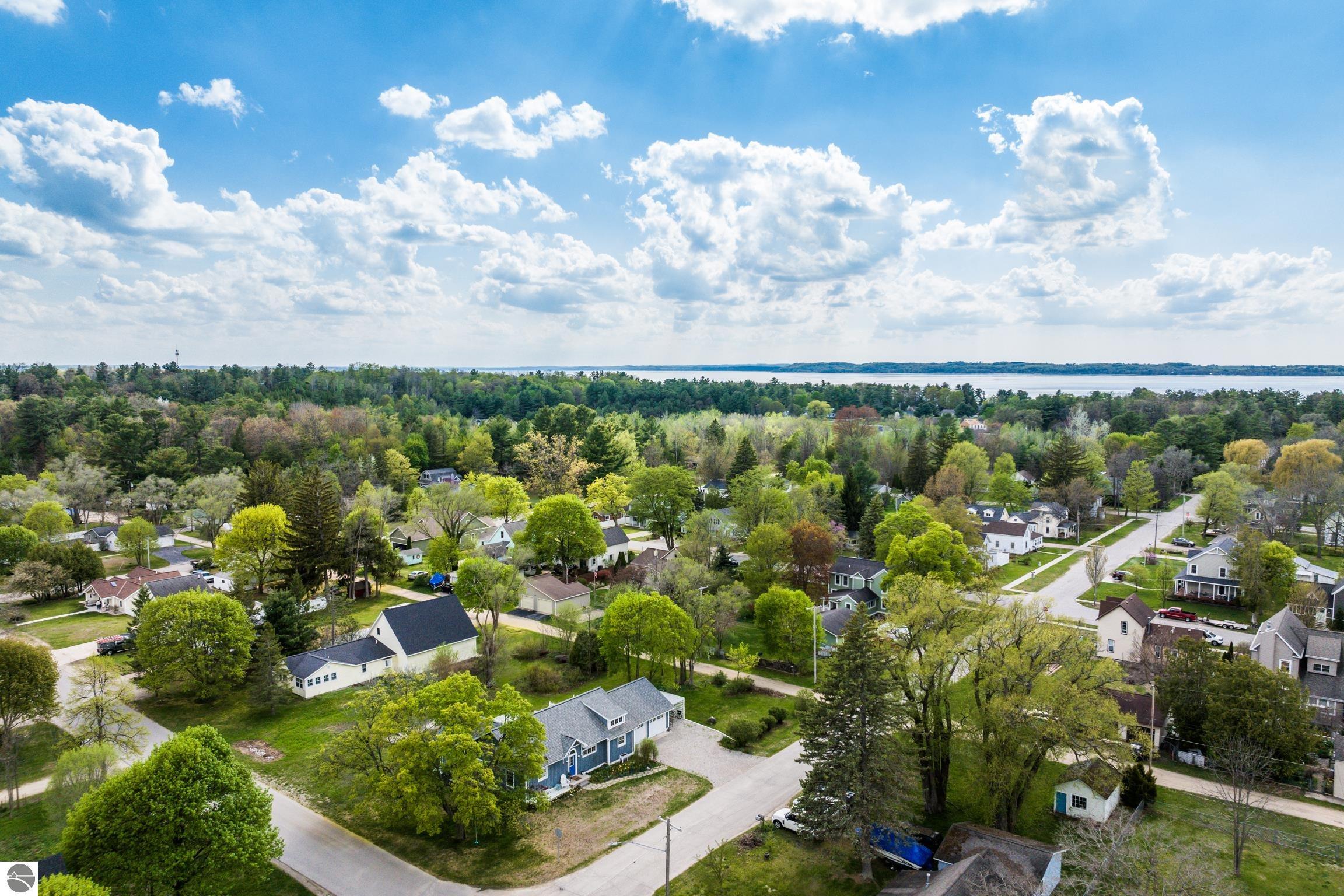 Elk Rapids, Michigan 49629, United States, 3 Bedrooms Bedrooms, ,2 BathroomsBathrooms,Residential,Active,133110
