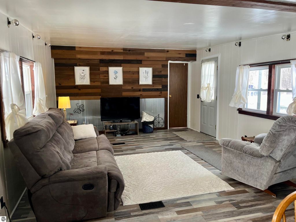 Photo of 7813 Standish Road, Bentley, MI 48613 (MLS # 1939775)