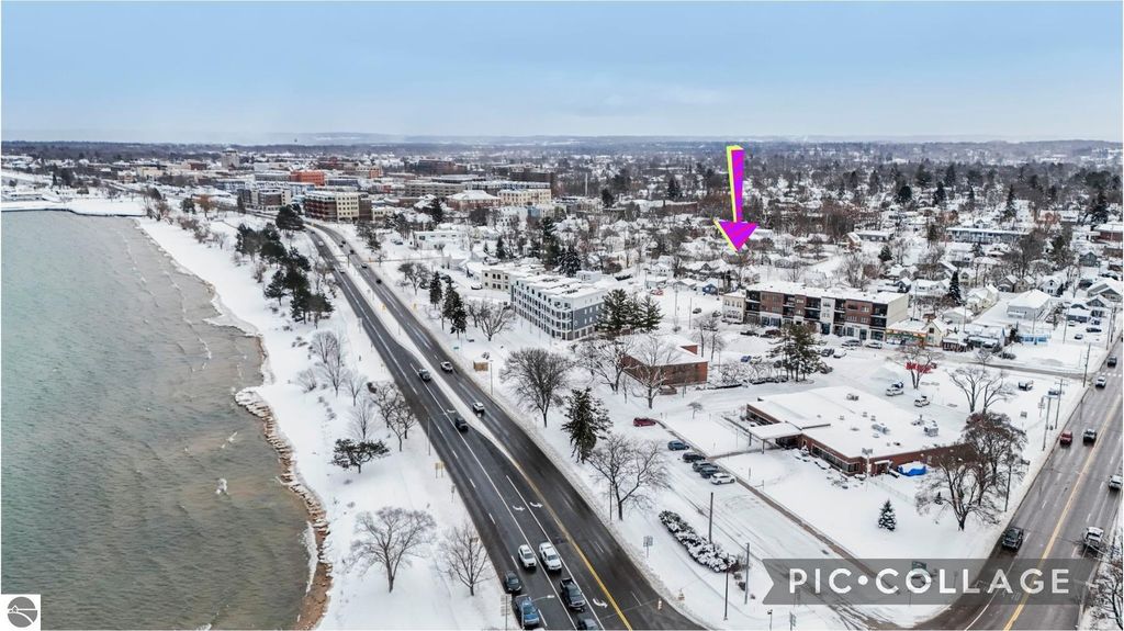 Photo of 601 Randolph Street, Traverse City, MI 49684 (MLS # 1930733)