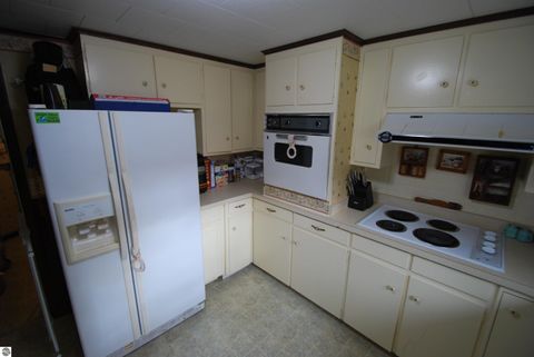 Tiny photo for 1854 Grouse Lane, St Helen, MI 48656 (MLS # 1939956)