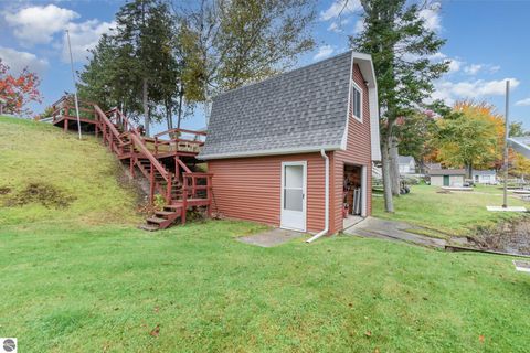 Tiny photo for 5711 Lakeview Drive, Hale, MI 48739 (MLS # 1939730)