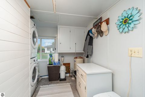 Tiny photo for 5711 Lakeview Drive, Hale, MI 48739 (MLS # 1939730)