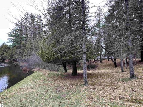 Tiny photo for 14628 Club Circle, Grayling, MI 49738 (MLS # 1933254)