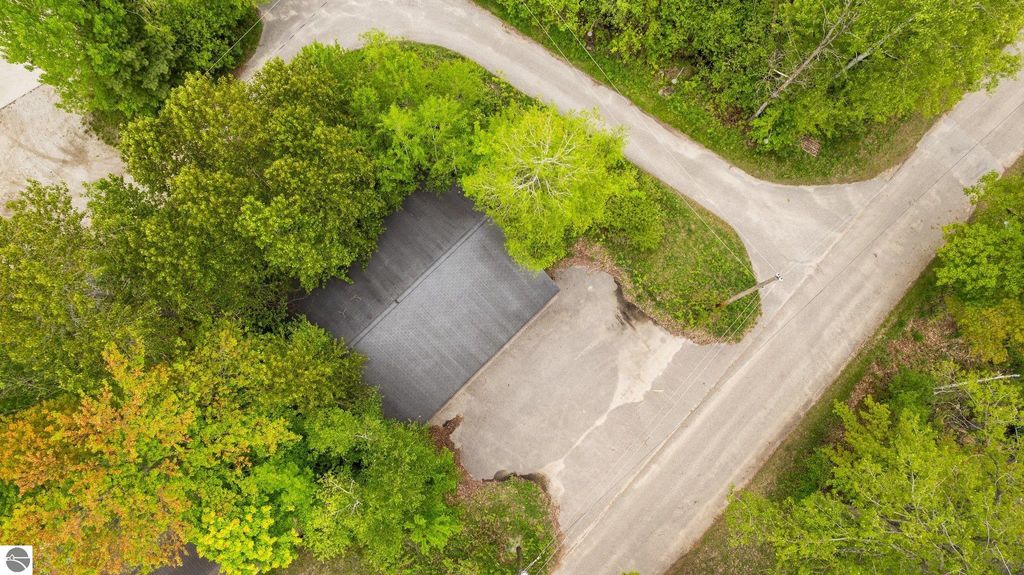 Photo of 140 Elm Boulevard, Cadillac, MI 49601 (MLS # 1934528)