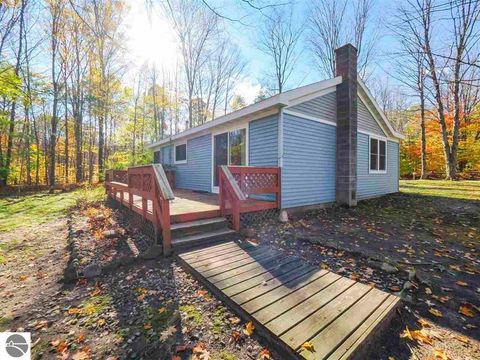 Tiny photo for 5746 Six Mile Lake Road, Ellsworth, MI 49729 (MLS # 1940198)