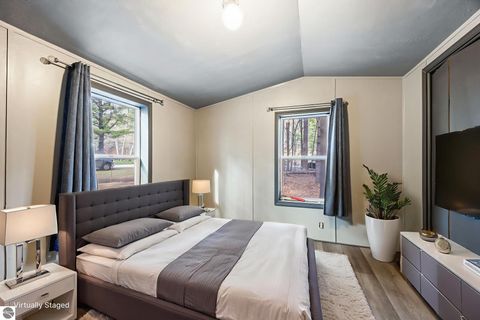 Tiny photo for 8401 Independence Avenue, Cadillac, MI 49601 (MLS # 1940767)