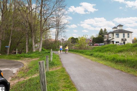 Tiny photo for 710 Centre Place #26, Traverse City, MI 49686 (MLS # 1939492)
