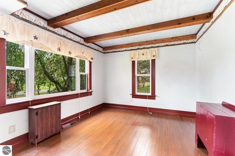 Tiny photo for 1365 W North Union Road, Auburn, MI 48611 (MLS # 1939662)