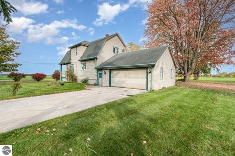 Tiny photo for 1365 W North Union Road, Auburn, MI 48611 (MLS # 1939662)