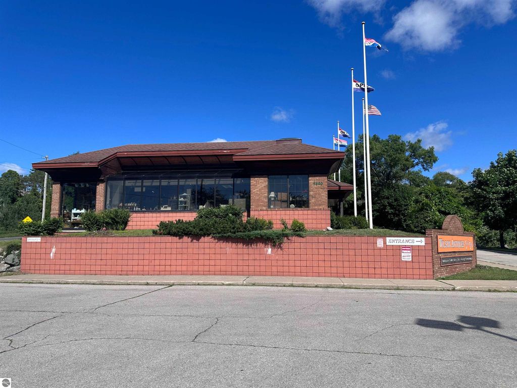 Photo of 123 S Union Street, Traverse City, MI 49684 (MLS # 1936620)