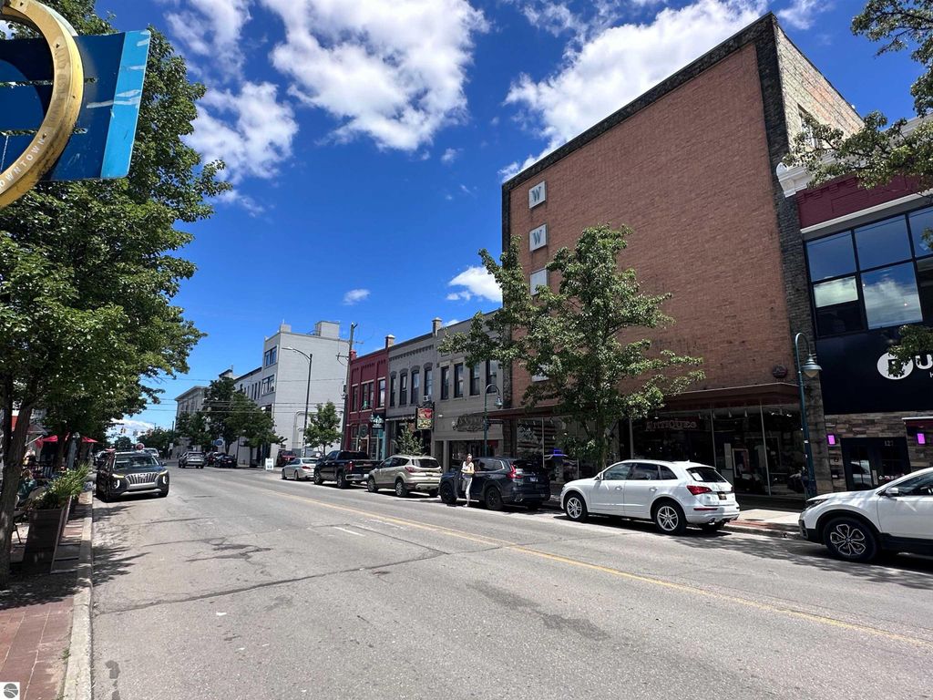 Photo of 123 S Union Street, Traverse City, MI 49684 (MLS # 1936620)