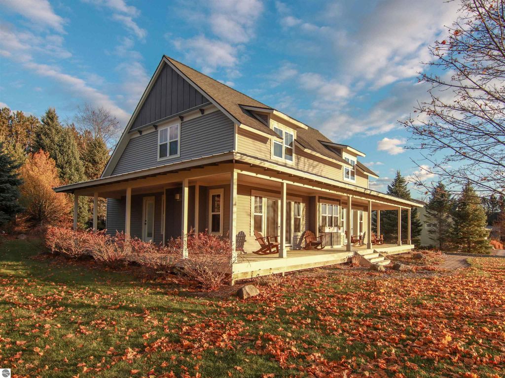 Photo of 7855 Keewenaw Drive, Thompsonville, MI 49683 (MLS # 1940564)