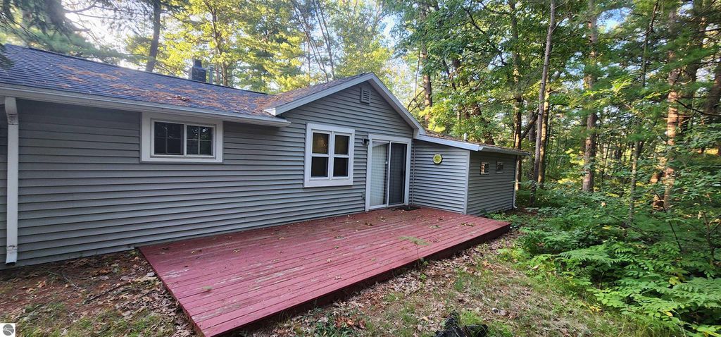 Photo of 324 Old Us-23, Oscoda, MI 48750 (MLS # 1938800)