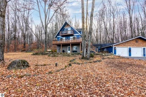 Tiny photo for 4482 Schuss Mountain Road, Bellaire, MI 49615 (MLS # 1940774)
