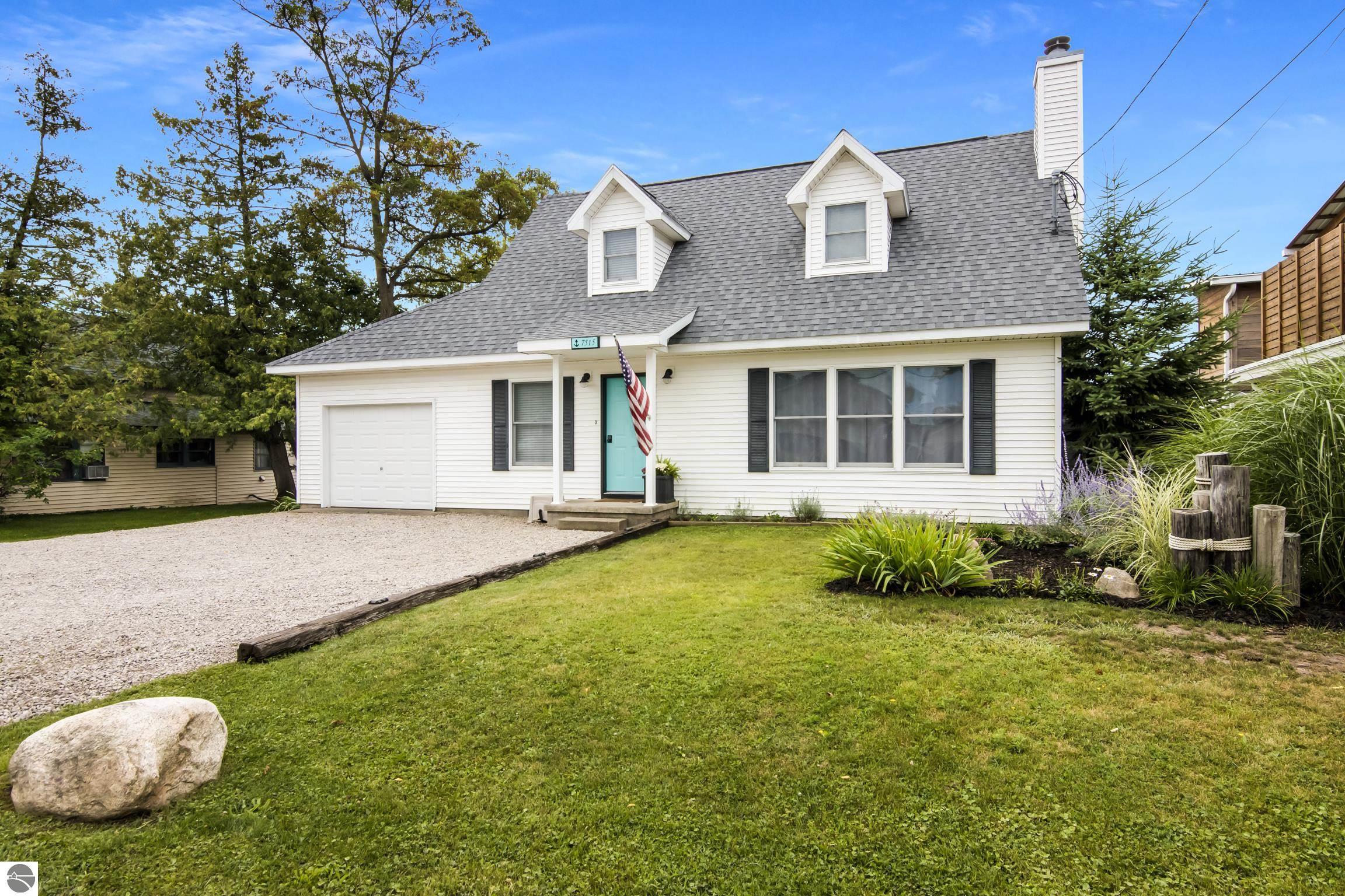7515 Crystal Beach Road - Photo 2