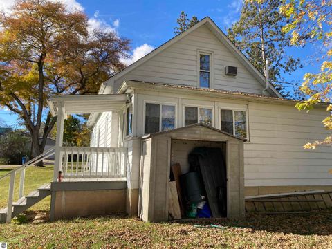 Tiny photo for 206 George Smith Jr. Street, Rose City, MI 48654 (MLS # 1940119)