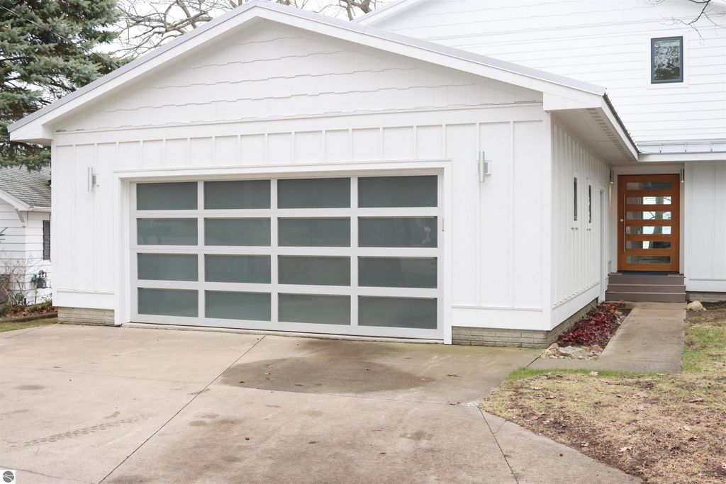 Photo of 745 S Crescent Avenue, Au Gres, MI 48703 (MLS # 1932749)