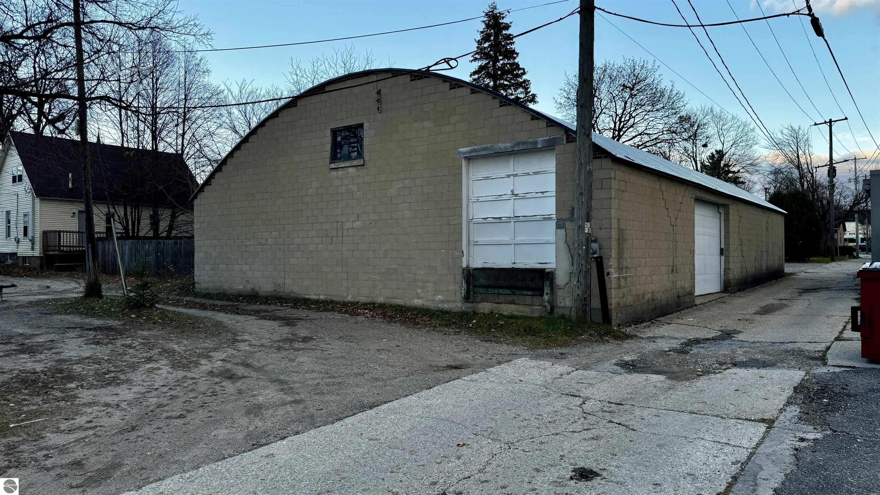 Photo 1 of 8 — 115.5 E Nelson Street, Cadillac, MI 49601