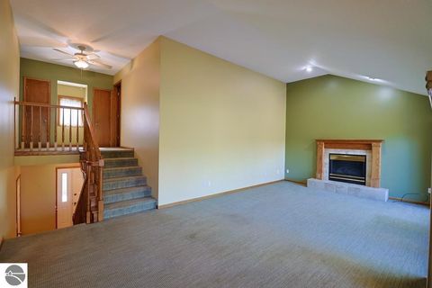 Tiny photo for 296 Coachman Drive, Mt Pleasant, MI 48858 (MLS # 1939379)