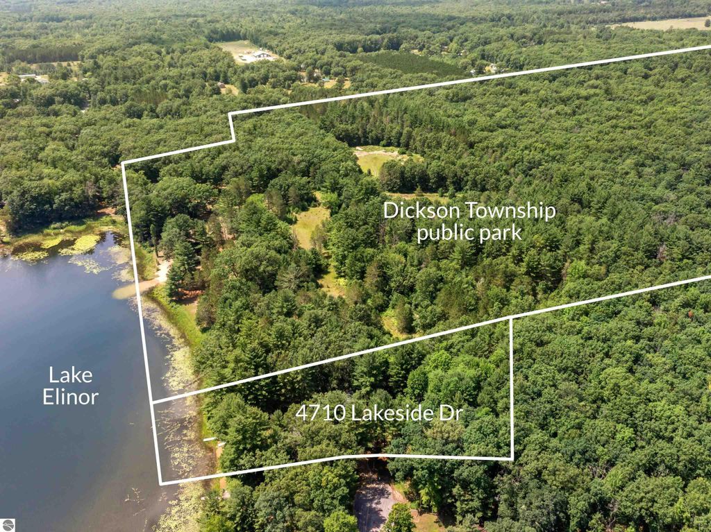 Photo of 4710 Lakeside Drive, Brethren, MI 49619 (MLS # 1936721)