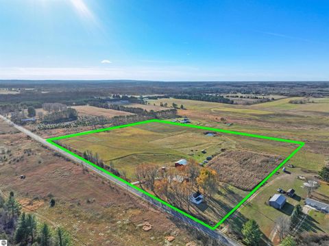 Tiny photo for 7550 Townline Road, Kingsley, MI 49649 (MLS # 1940519)