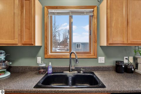 Tiny photo for 740 N Rolland Road, Weidman, MI 48893 (MLS # 1941313)