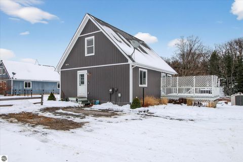 Tiny photo for 740 N Rolland Road, Weidman, MI 48893 (MLS # 1941313)