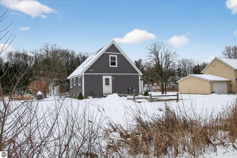 Tiny photo for 740 N Rolland Road, Weidman, MI 48893 (MLS # 1941313)