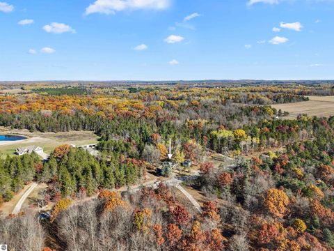 Tiny photo for 8230 W Lotan Road, Lake City, MI 49651 (MLS # 1940208)