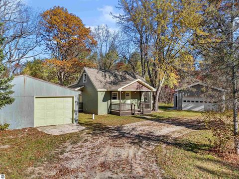 Tiny photo for 8230 W Lotan Road, Lake City, MI 49651 (MLS # 1940208)
