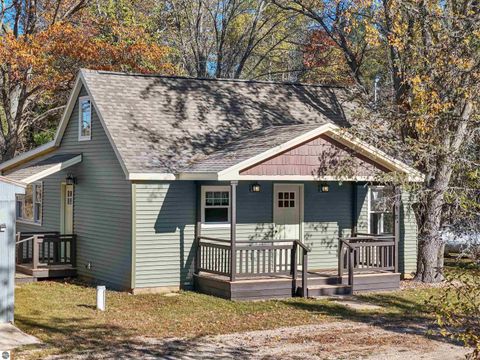 Tiny photo for 8230 W Lotan Road, Lake City, MI 49651 (MLS # 1940208)